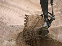 Доставим в короткие сроки: песок, щебень, отсев, цемент, кирпич фундаментный, силикатный.